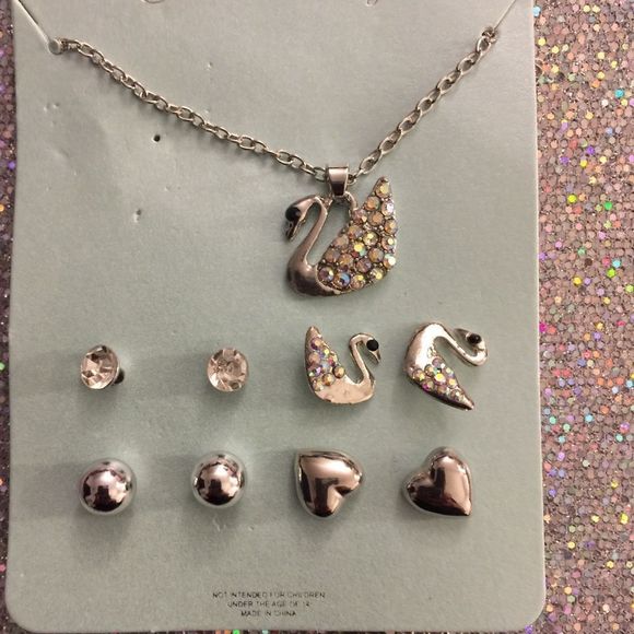 Sliver Swan Necklace & Earrings Set - Picture 3 of 5